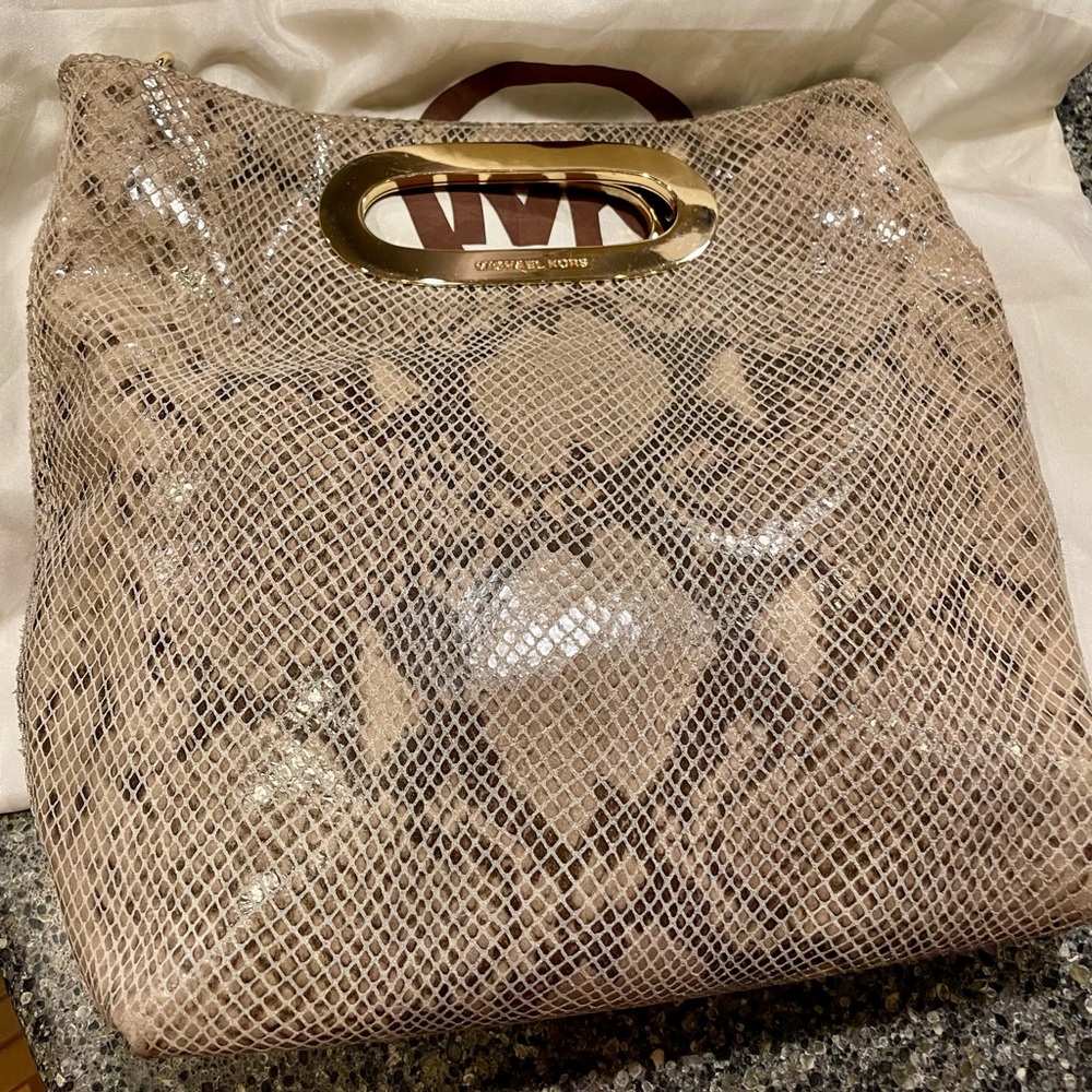 Michael Kors Clutch